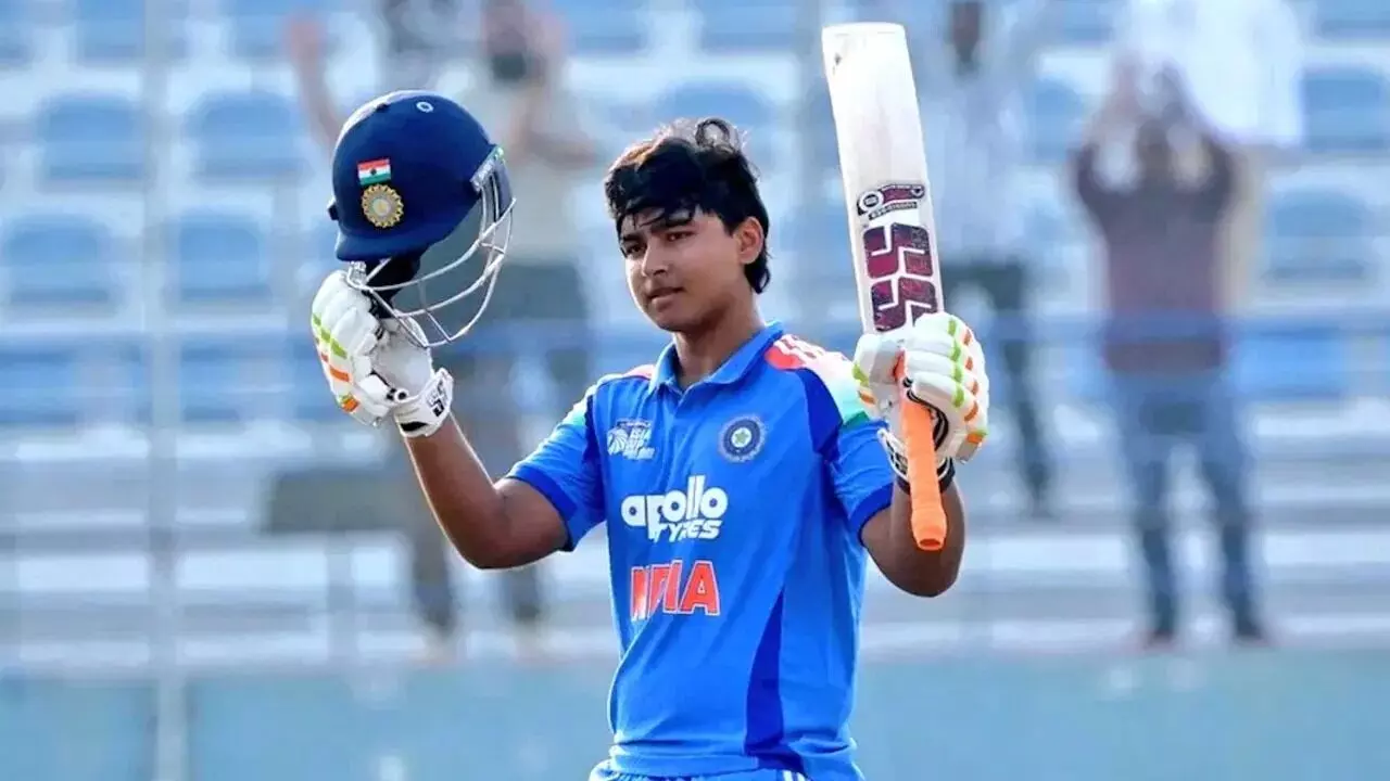 Vaibhav Suryavanshi: జింబాబ్వే టూర్ కు టీమిండియా..వైభవ్ కు చాన్స్ వచ్చేనా.? Vaibhav Suryavanshi: జింబాబ్వే టూర్ కు టీమిండియా..వైభవ్ కు చాన్స్ వచ్చేనా.?