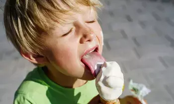 Feeding These Foods to Kids in Summer: ఎండల్లో మీ పిల్లలకు ఇవి తినిపిస్తున్నారా? ఇవి తీసుకోవాల్సిన జాగ్రత్తలు ఇవే. Feeding These Foods to Kids in Summer: ఎండల్లో మీ పిల్లలకు ఇవి తినిపిస్తున్నారా? ఇవి తీసుకోవాల్సిన జాగ్రత్తలు ఇవే.