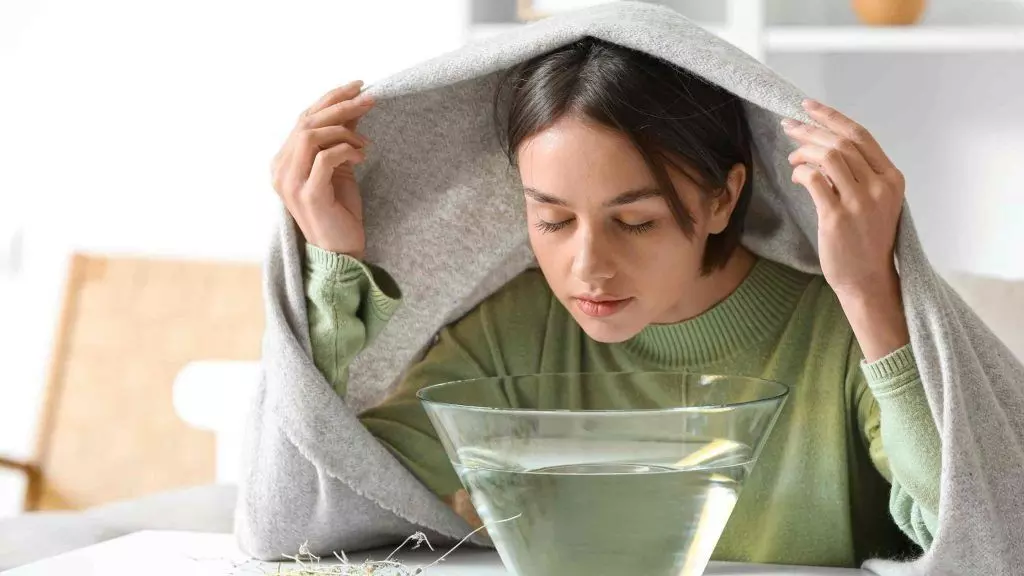 Weekly Steam Therapy for Glowing Skin: వారానికోసారి ఆవిరితో మెరిసే చర్మం Weekly Steam Therapy for Glowing Skin: వారానికోసారి ఆవిరితో మెరిసే చర్మం