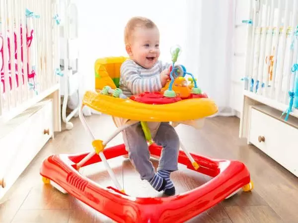 Are Baby Walkers Safe for Children: పిల్లలను బేబీ వాకర్తో నడిపిస్తే ప్రమాదమా.? Are Baby Walkers Safe for Children: పిల్లలను బేబీ వాకర్తో నడిపిస్తే ప్రమాదమా.?