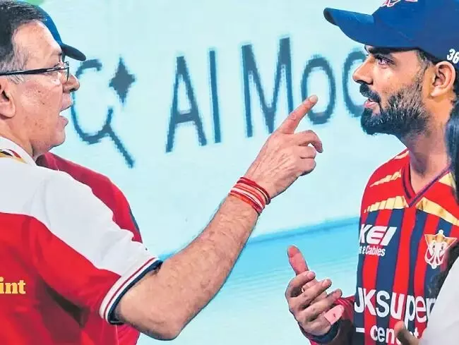 Rishabh Pant vs Sanjiv Goenka: గ్రౌండ్లో పంత్ వర్సెస్ గోయెంకా: మళ్లీ అదే సీన్ రిపీట్ అయ్యిందా? Rishabh Pant vs Sanjiv Goenka: గ్రౌండ్లో పంత్ వర్సెస్ గోయెంకా: మళ్లీ అదే సీన్ రిపీట్ అయ్యిందా?
