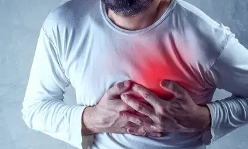 Stress Lead to Heart Attack: మానసిక ఒత్తిడి గుండెపోటుకు దారితీస్తుందా..? ఈ లక్షణాలను లైట్ తీసుకోవద్దు Stress Lead to Heart Attack: మానసిక ఒత్తిడి గుండెపోటుకు దారితీస్తుందా..? ఈ లక్షణాలను లైట్ తీసుకోవద్దు