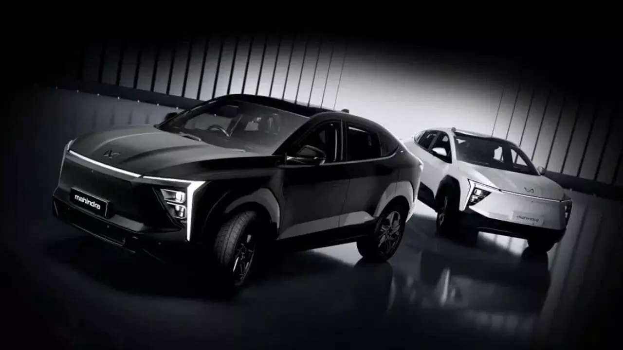 Electric Vehicles : పెట్రోల్ మంటలకు చెక్.. క్లీన్ కార్ల వైపు ఇండియా నెక్స్ట్ స్టెప్ Electric Vehicles : పెట్రోల్ మంటలకు చెక్.. క్లీన్ కార్ల వైపు ఇండియా నెక్స్ట్ స్టెప్