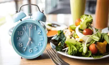 Eating at the Same Time Every Day: రోజూ ఓకే టైంకు తింటున్నారా.? Eating at the Same Time Every Day: రోజూ ఓకే టైంకు తింటున్నారా.?