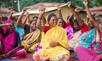Women Entrepreneurs : బిజినెస్ బాస్లుగా మారుతున్న భారత నారీమణులు.. రూ.76 లక్షల కోట్ల రుణాలతో సరికొత్త రికార్డు Women Entrepreneurs : బిజినెస్ బాస్లుగా మారుతున్న భారత నారీమణులు.. రూ.76 లక్షల కోట్ల రుణాలతో సరికొత్త రికార్డు
