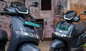 E2W Sales : భారత్ లో ఎలక్ట్రిక్ స్కూటర్ల జాతర.. 14 లక్షల మైలురాయి దాటిన అమ్మకాలు.. టాప్ ప్లేసులో టీవీఎస్ E2W Sales : భారత్ లో ఎలక్ట్రిక్ స్కూటర్ల జాతర.. 14 లక్షల మైలురాయి దాటిన అమ్మకాలు.. టాప్ ప్లేసులో టీవీఎస్