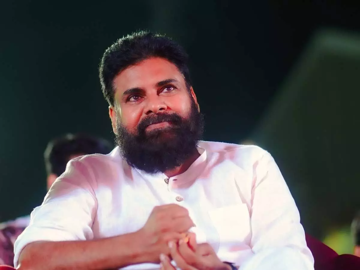 Pawan Kalyan Team Clarifies: రజనీకాంత్ సినిమాలో పవర్ స్టార్? క్లారిటీ ఇచ్చిన పవన్ కళ్యాణ్ టీమ్! Pawan Kalyan Team Clarifies: రజనీకాంత్ సినిమాలో పవర్ స్టార్? క్లారిటీ ఇచ్చిన పవన్ కళ్యాణ్ టీమ్!