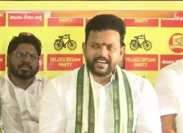 Ram Mohan Naidu Kinjarapu: రాజధాని అంటే వైకాపాకు నవ్వులాటలా.. రామ్మోహన్ నాయుడు తీవ్ర విమర్శలు Ram Mohan Naidu Kinjarapu: రాజధాని అంటే వైకాపాకు నవ్వులాటలా.. రామ్మోహన్ నాయుడు తీవ్ర విమర్శలు