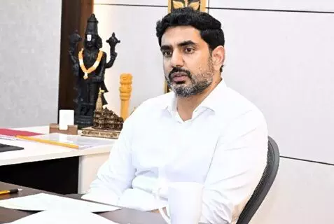 Nara Lokesh: రాష్ట్రపతి ద్రౌపదీ ముర్ముతో మంత్రి నారా లోకేశ్ భేటీ Nara Lokesh: రాష్ట్రపతి ద్రౌపదీ ముర్ముతో మంత్రి నారా లోకేశ్ భేటీ