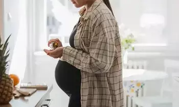 Medications During Pregnancy: ప్రెగ్నెన్సీలో మందులతో జాగ్రత్త.. డాక్టర్లు హెచ్చరిక! Medications During Pregnancy: ప్రెగ్నెన్సీలో మందులతో జాగ్రత్త.. డాక్టర్లు హెచ్చరిక!