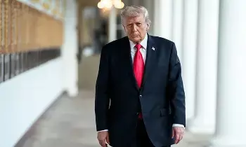 United States Citizens: ఇరాన్తో యుద్ధం.. అమెరికన్లకు ఏమాత్రం లాభం లేదు! United States Citizens: ఇరాన్తో యుద్ధం.. అమెరికన్లకు ఏమాత్రం లాభం లేదు!
