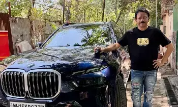 Ram Gopal Varma: ఆర్జీవీలో కొత్త యాంగిల్.. లగ్జరీ ఆడి కారుతో ముంబై వీధుల్లో రచ్చ! Ram Gopal Varma: ఆర్జీవీలో కొత్త యాంగిల్.. లగ్జరీ ఆడి కారుతో ముంబై వీధుల్లో రచ్చ!