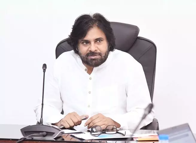 Pawan Kalyan: మహిళా రిజర్వేషన్ బిల్లును స్వాగతించిన పవన్ కల్యాణ్... జనసేన కట్టుబడి ఉంది! ఏపీ డిప్యూటీ సీఎం పవన్ కల్యాణ్ Pawan Kalyan: మహిళా రిజర్వేషన్ బిల్లును స్వాగతించిన పవన్ కల్యాణ్... జనసేన కట్టుబడి ఉంది! ఏపీ డిప్యూటీ సీఎం పవన్ కల్యాణ్