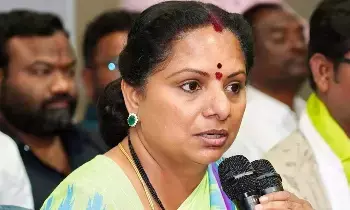 K. Kavitha: డీలిమిటేషన్ బిల్లును మహిళా రిజర్వేషన్లతో లింక్ చేయడం పెద్ద కుట్ర: కల్వకుంట్ల కవిత K. Kavitha: డీలిమిటేషన్ బిల్లును మహిళా రిజర్వేషన్లతో లింక్ చేయడం పెద్ద కుట్ర: కల్వకుంట్ల కవిత