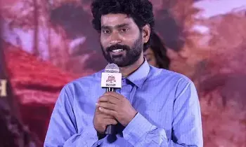 ‘Paapam Prathap’: పాపం ప్రతాప్ కోసం రంగంలోకి దిగిన తిరువీర్.. ఈసారి ప్రమోషన్స్ మాములుగా లేవుగా! ‘Paapam Prathap’: పాపం ప్రతాప్ కోసం రంగంలోకి దిగిన తిరువీర్.. ఈసారి ప్రమోషన్స్ మాములుగా లేవుగా!