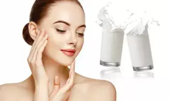 Facial Glow at Home with Raw Milk: పార్లర్కు వెళ్లాల్సిన పనిలేదు..ఇంట్లోనే పచ్చి పాలతో ఫేషియల్ గ్లో! Facial Glow at Home with Raw Milk: పార్లర్కు వెళ్లాల్సిన పనిలేదు..ఇంట్లోనే పచ్చి పాలతో ఫేషియల్ గ్లో!