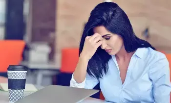Staying Awake Till Midnight: అర్ధరాత్రి వరకు మేల్కొంటున్నారా..? అయితే ఈ వ్యాధులు మీకు వెల్‌కమ్ చెబుతున్నట్లే..