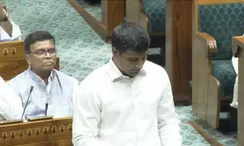 MP Lavu Srikrishna Devaraya: మహిళా రిజర్వేషన్లు, డీలిమిటేషన్ బిల్లులకు టీడీపీ సంపూర్ణ మద్దతు..543 సీట్లు కావా.. 816 సీట్లు కావా? ఏదైనా సరే.. మాకు అభ్యంతరం లేదు! MP Lavu Srikrishna Devaraya: మహిళా రిజర్వేషన్లు, డీలిమిటేషన్ బిల్లులకు టీడీపీ సంపూర్ణ మద్దతు..543 సీట్లు కావా.. 816 సీట్లు కావా? ఏదైనా సరే.. మాకు అభ్యంతరం లేదు!