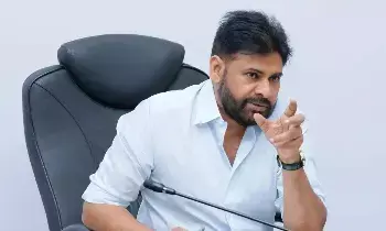 Pawan Kalyan: ఆ సినిమాలో సౌందర్య వద్దని చెప్పిన పవన్ కల్యాణ్.. కారణం ఇదే.. Pawan Kalyan: ఆ సినిమాలో సౌందర్య వద్దని చెప్పిన పవన్ కల్యాణ్.. కారణం ఇదే..