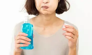 Using Mouthwash Too Often: జాగ్రత్త.. మౌత్వాష్ను అతిగా వాడుతున్నారా..? అధిక రక్తపోటు ముప్పు.. Using Mouthwash Too Often: జాగ్రత్త.. మౌత్వాష్ను అతిగా వాడుతున్నారా..? అధిక రక్తపోటు ముప్పు..