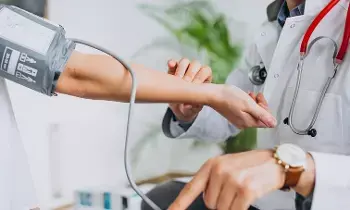 Suffering from Low Blood Pressure: లో-బీపీ వేధిస్తోందా? ఈ చిన్న చిట్కాలతో తక్షణమే చెక్ పెట్టండి! Suffering from Low Blood Pressure: లో-బీపీ వేధిస్తోందా? ఈ చిన్న చిట్కాలతో తక్షణమే చెక్ పెట్టండి!