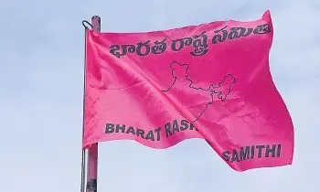 Bharat Rashtra Samithi: బీఆర్ఎస్ ఆవిర్భావ దినోత్సవం ఘనంగా – తెలంగాణ భవన్లో వేడుకలు Bharat Rashtra Samithi: బీఆర్ఎస్ ఆవిర్భావ దినోత్సవం ఘనంగా – తెలంగాణ భవన్లో వేడుకలు