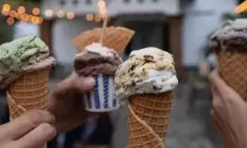 Ice Cream : యుద్ధం ఎఫెక్ట్.. ఐస్క్రీం, చాక్లెట్ల ధరలకు రెక్కలు.. జేబు ఖాళీ అవ్వడం ఖాయం Ice Cream : యుద్ధం ఎఫెక్ట్.. ఐస్క్రీం, చాక్లెట్ల ధరలకు రెక్కలు.. జేబు ఖాళీ అవ్వడం ఖాయం