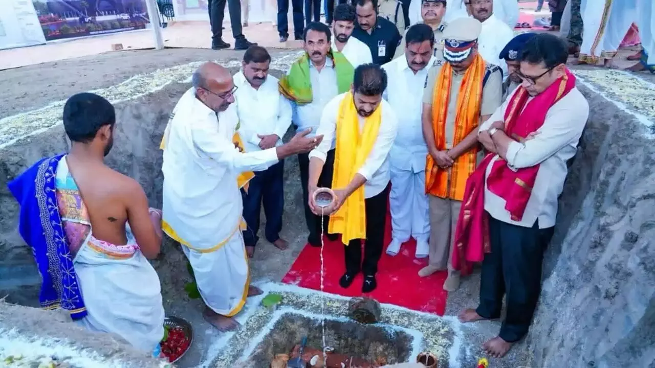 Chief Minister A. Revanth Reddy:: ప్రపంచంలోనే అద్భుత నగరంగా “ఫ్యూచర్ సిటీ” – తెలంగాణ ప్రభుత్వ లక్ష్యం: ముఖ్యమంత్రి రేవంత్ రెడ్డి Chief Minister A. Revanth Reddy:: ప్రపంచంలోనే అద్భుత నగరంగా “ఫ్యూచర్ సిటీ” – తెలంగాణ ప్రభుత్వ లక్ష్యం: ముఖ్యమంత్రి రేవంత్ రెడ్డి