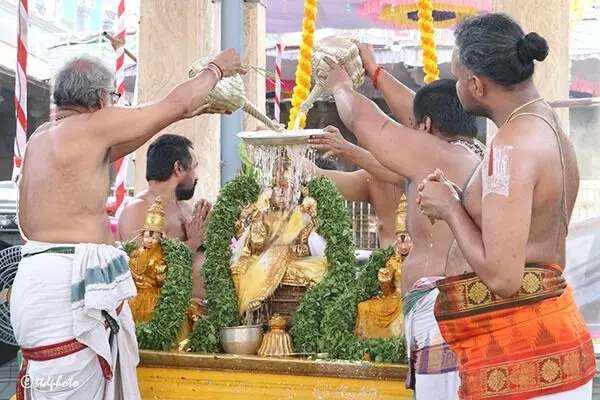 Sri Govindaraja Swamy Temple: శ్రీ గోవిందరాజస్వామివారి ఆలయంలో ఘనంగా బుగ్గోత్సవం Sri Govindaraja Swamy Temple: శ్రీ గోవిందరాజస్వామివారి ఆలయంలో ఘనంగా బుగ్గోత్సవం