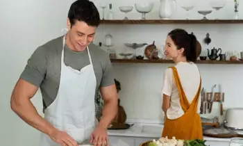 Kitchen Feeling Like a Furnace: వంటిల్లు నరకం అనిపిస్తోందా? ఈ సమ్మర్ టిప్స్తో మీ కిచెన్ను ఏసీలా మార్చుకోండి! Kitchen Feeling Like a Furnace: వంటిల్లు నరకం అనిపిస్తోందా? ఈ సమ్మర్ టిప్స్తో మీ కిచెన్ను ఏసీలా మార్చుకోండి!