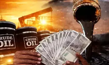 Oil Crisis : భగ్గుమంటున్న ముడి చమురు.. 120 డాలర్లు దాటిన బ్యారెల్ ధర.. మళ్ళీ పెట్రో మంట తప్పదా?