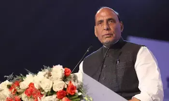 Rajnath Singh: దీర్ఘకాల యుద్ధానికైనా సిద్ధమే: రక్షణ మంత్రి రాజ్నాథ్ సింగ్ Rajnath Singh: దీర్ఘకాల యుద్ధానికైనా సిద్ధమే: రక్షణ మంత్రి రాజ్నాథ్ సింగ్