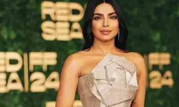 Choreographer Fires at Priyanka: అందం ఉంటే సరిపోదు.. డ్యాన్స్ రావాల్సిందే.. ప్రియాంకపై ఆ కొరియోగ్రాఫర్ ఫైర్ Choreographer Fires at Priyanka: అందం ఉంటే సరిపోదు.. డ్యాన్స్ రావాల్సిందే.. ప్రియాంకపై ఆ కొరియోగ్రాఫర్ ఫైర్