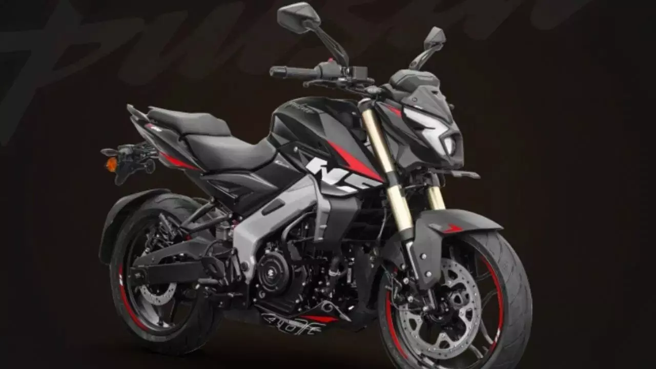 Bajaj Pulsar : పల్సర్ ఫ్యాన్స్కు బంపర్ ఆఫర్.. జిఎస్టి తగ్గింపుతో చౌకగా మారిన NS400Z Bajaj Pulsar : పల్సర్ ఫ్యాన్స్కు బంపర్ ఆఫర్.. జిఎస్టి తగ్గింపుతో చౌకగా మారిన NS400Z