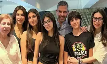 Karisma Kapoor: 30 వేల కోట్ల ఆస్తి వివాదం.. కరిష్మా కపూర్ పిల్లలకు బిగ్ రిలీఫ్ Karisma Kapoor: 30 వేల కోట్ల ఆస్తి వివాదం.. కరిష్మా కపూర్ పిల్లలకు బిగ్ రిలీఫ్