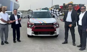 Citroen Basalt : సౌతాఫ్రికాలో భారతీయ కారు సందడి.. చెన్నై నుంచి సిట్రోయెన్ బసాల్ట్ ఎగుమతి ప్రారంభం Citroen Basalt : సౌతాఫ్రికాలో భారతీయ కారు సందడి.. చెన్నై నుంచి సిట్రోయెన్ బసాల్ట్ ఎగుమతి ప్రారంభం