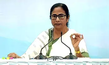 Mamata Banerjee Warns: ఈవీఎంలతో చెలగాటం జరిగితే ‘జీవిత–మరణ పోరాటం’ చేస్తా: మమతా బెనర్జీ హెచ్చరిక