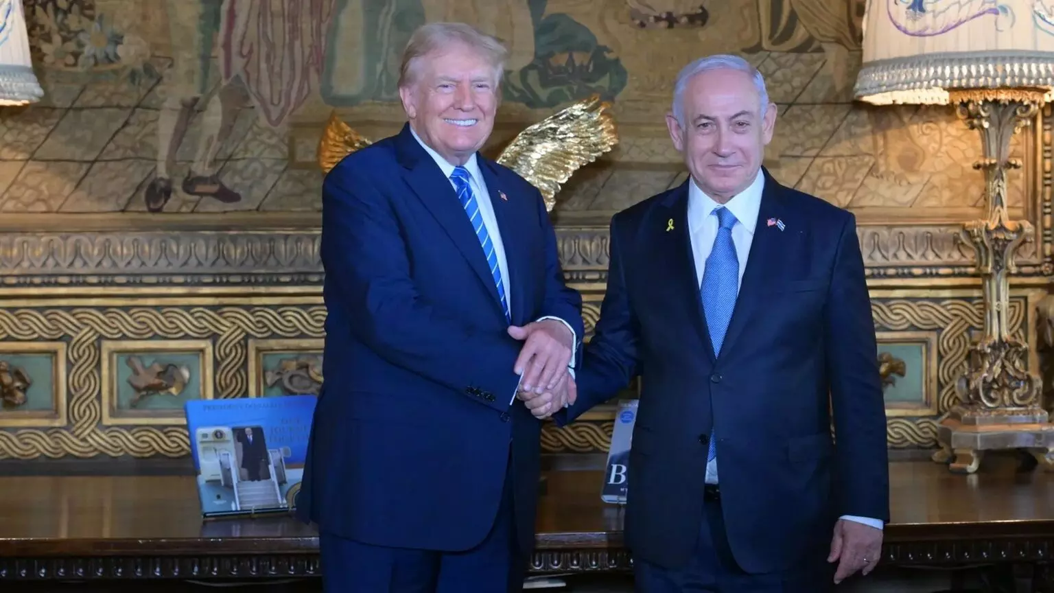 United States Signs Major Arms Deal with Israel: అమెరికా నుంచి ఇజ్రాయెల్కు భారీ ఆయుధ ఒప్పందం… మధ్యప్రాచ్యంలో ఉద్రిక్తతల మధ్య నిర్ణయం United States Signs Major Arms Deal with Israel: అమెరికా నుంచి ఇజ్రాయెల్కు భారీ ఆయుధ ఒప్పందం… మధ్యప్రాచ్యంలో ఉద్రిక్తతల మధ్య నిర్ణయం