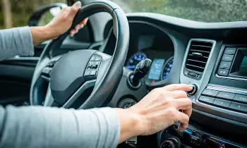 Car Safety : కారు నడుస్తున్నప్పుడు స్టార్ట్/స్టాప్ బటన్ నొక్కితే ఏమవుతుంది? డ్రైవర్లు తెలుసుకోవాల్సిన అసలు నిజం ఇదే Car Safety : కారు నడుస్తున్నప్పుడు స్టార్ట్/స్టాప్ బటన్ నొక్కితే ఏమవుతుంది? డ్రైవర్లు తెలుసుకోవాల్సిన అసలు నిజం ఇదే