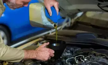 Car Maintenance : కారు ఇంజన్ ఆయిల్ మార్చడం ఇక చిటికెలో పని.. ఇంట్లోనే ఈజీగా మార్చుకునే చిట్కాలు ఇవే! Car Maintenance : కారు ఇంజన్ ఆయిల్ మార్చడం ఇక చిటికెలో పని.. ఇంట్లోనే ఈజీగా మార్చుకునే చిట్కాలు ఇవే!