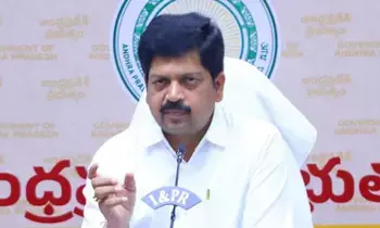 Kollu Ravindra Warns: మచిలీపట్నం అభివృద్ధిని అడ్డుకుంటే సహించం: మంత్రి కొల్లు రవీంద్ర హెచ్చరిక Kollu Ravindra Warns: మచిలీపట్నం అభివృద్ధిని అడ్డుకుంటే సహించం: మంత్రి కొల్లు రవీంద్ర హెచ్చరిక