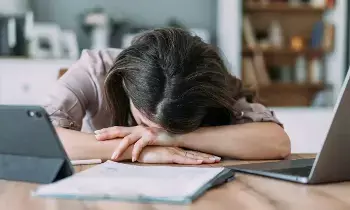 Afternoon Napping Increase Death Risk: మధ్యాహ్నం కునుకు తీస్తే మరణం ముప్పు తప్పదా? తాజా అధ్యయనంలో సంచలన విషయాలు! Afternoon Napping Increase Death Risk: మధ్యాహ్నం కునుకు తీస్తే మరణం ముప్పు తప్పదా? తాజా అధ్యయనంలో సంచలన విషయాలు!