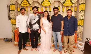 Nithiin Reunites with Sithara Banner: మళ్ళీ సితార బ్యానర్లో నితిన్.. రితికా నాయక్ హీరోయిన్గా Nithiin Reunites with Sithara Banner: మళ్ళీ సితార బ్యానర్లో నితిన్.. రితికా నాయక్ హీరోయిన్గా