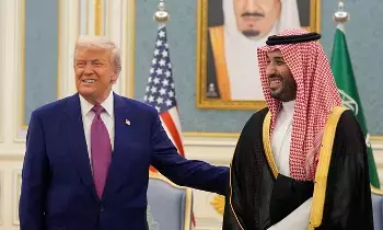 Saudi Arabia Effect: సౌదీ ఎఫెక్ట్.. హర్మూజ్లో నేవల్ ఎస్కార్ట్ను తాత్కాలికంగా నిలిపేసిన ట్రంప్ Saudi Arabia Effect: సౌదీ ఎఫెక్ట్.. హర్మూజ్లో నేవల్ ఎస్కార్ట్ను తాత్కాలికంగా నిలిపేసిన ట్రంప్