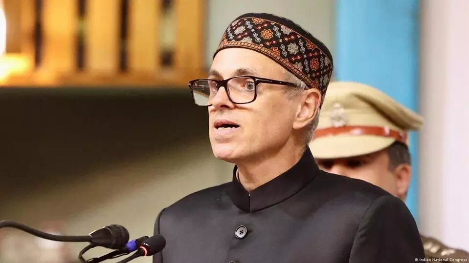 Omar Abdullah’s Key Remarks Spark Debate: మా పార్టీలో ఏక్నాథ్ శిందేలు లేరు! ఒమర్ అబ్దుల్లా కీలక వ్యాఖ్యలు Omar Abdullah’s Key Remarks Spark Debate: మా పార్టీలో ఏక్నాథ్ శిందేలు లేరు! ఒమర్ అబ్దుల్లా కీలక వ్యాఖ్యలు