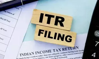 Income Tax : ఐటీఆర్-4 ఫైల్ చేసేవారికి బిగ్ షాక్.. ఇకపై బ్యాంకు బ్యాలెన్స్ వివరాలు చెప్పాల్సిందే Income Tax : ఐటీఆర్-4 ఫైల్ చేసేవారికి బిగ్ షాక్.. ఇకపై బ్యాంకు బ్యాలెన్స్ వివరాలు చెప్పాల్సిందే