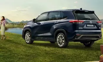 Toyota : మహారాష్ట్రలో టయోటా భారీ ఫ్యాక్టరీ.. ఏటా లక్ష కార్ల ఉత్పత్తి.. వేలల్లో ఉద్యోగాలు Toyota : మహారాష్ట్రలో టయోటా భారీ ఫ్యాక్టరీ.. ఏటా లక్ష కార్ల ఉత్పత్తి.. వేలల్లో ఉద్యోగాలు