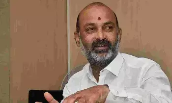 Bandi Sanjay: కుమారుడిపై పోక్సో కేసు: స్పందించిన బండి సంజయ్ Bandi Sanjay: కుమారుడిపై పోక్సో కేసు: స్పందించిన బండి సంజయ్