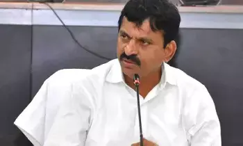 Ponguleti Srinivasa Reddy: హైదరాబాద్లో స్థలం ఉంటే ఈ నెలాఖరులోగా ఇందిరమ్మ ఇల్లు: పొంగులేటి Ponguleti Srinivasa Reddy: హైదరాబాద్లో స్థలం ఉంటే ఈ నెలాఖరులోగా ఇందిరమ్మ ఇల్లు: పొంగులేటి
