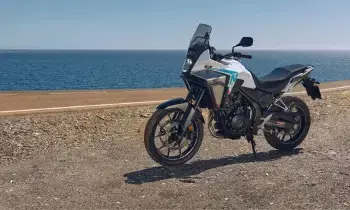 Honda : క్లచ్ నొక్కకుండానే గేర్లు మార్చేయొచ్చు.. హోండా నుంచి అదిరిపోయే అడ్వెంచర్ బైక్ Honda : క్లచ్ నొక్కకుండానే గేర్లు మార్చేయొచ్చు.. హోండా నుంచి అదిరిపోయే అడ్వెంచర్ బైక్